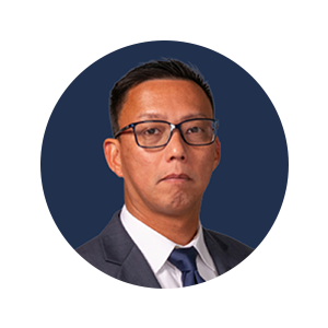 headshot of Alex Bud